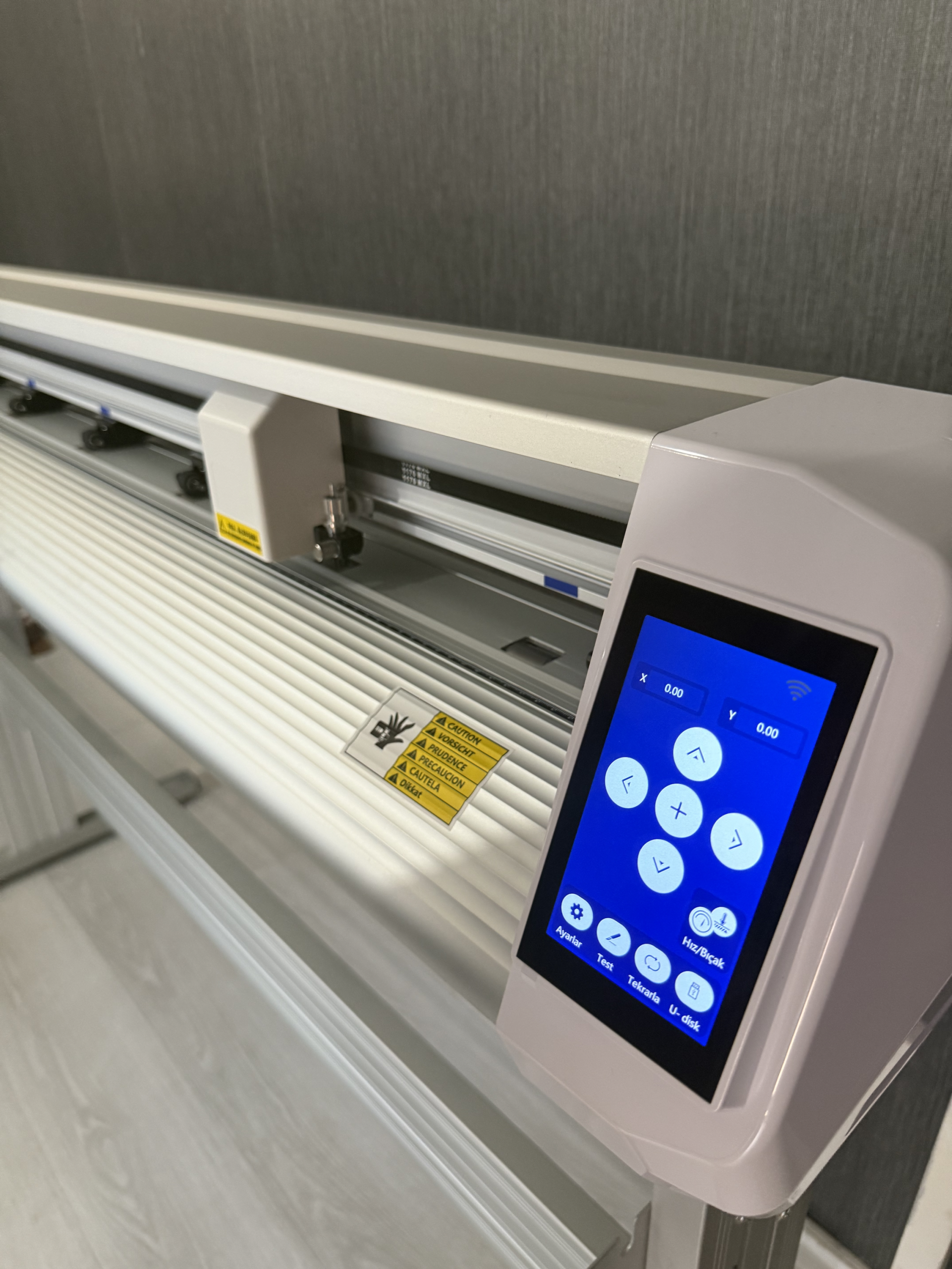 Plotter PPF Folyo Kesim Makinesi Kameralı - 160Cm Net Kesim Alanı - Görsel 4